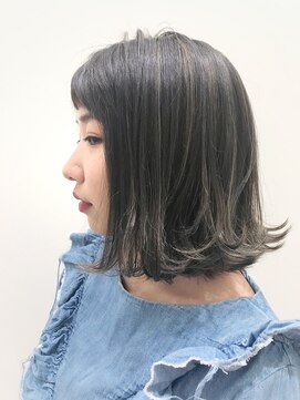 モリオフロムロンドン 大宮店(morio from London) 【oomiya 吉田あすか】外ハネミディ  オリーブベージュ