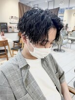 テトラ バイ ネオリーブ 横浜西口店(tetra by neolive)&nbsp;横浜★縦落ちツイストスパイラルパーマ