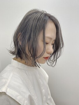 リムー(Rmmu) 透明感モノトーンカラー