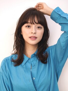 アイスバーグ(eyesburg) 20代30代40代/韓国風/くびれロング/髪質改善