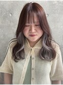 ミディアム顔周り韓国風レイヤースタイル