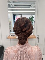 大人可愛いシニヨンヘア【清板】