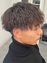 バース バイ ハピネス(BIRTH by happiness)&nbsp;奈良men's強め縦落ちゃツイストスパイラルパーマ