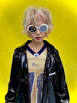 カケル(×.) ハイトーンボブ/ウェーブヘア