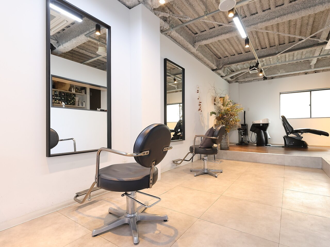 リリー(Lily)｜ホットペッパービューティー