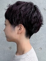 オーク 学芸大学(OAK)&nbsp;刈り上げマッシュショート ボルドー ショートパーマ ヘア