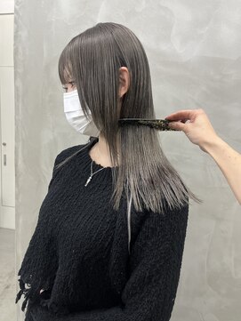 イェン(YEN.) 人気のグレージュロング