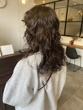 イトマ(itoma) ロング×スパイラルパーマ