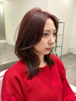 パルス ヨコハマ(PULSE yokohama)&nbsp;横浜ミディアムレイヤーハッシュボブバーガンディワインレッド