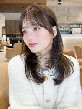 グランド(GRAND) セミロング30代40代ストレートレイヤー前髪なし前髪あり表参道