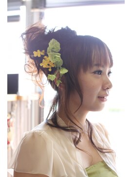 オーバーキャプテンネイキッド(OVER CAPTAIN NAKED) 柔らかキュートヘアセット　（造花無料サービス！）