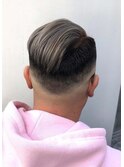 メンズのフェードカット・メンズヘアーは代官山のラブロックへ。