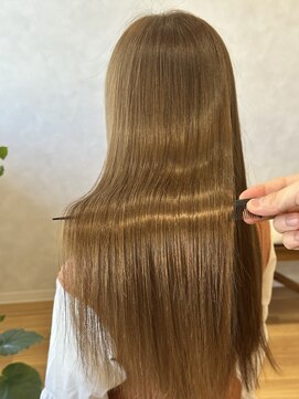 リーリエ(LILIE) 30代40代50代 髪質改善 メテオカラー