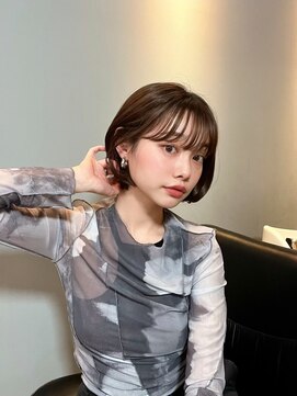 ラル 立川(lar) 韓国シースルーバング_美髪ピンクブラウン切りっぱなしボブ