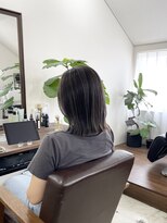 ホンネ(honne.)&nbsp;コントラストハイライト×ホワイトグレー×グレージュ