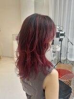 ハイブ 金沢(Hive)&nbsp;レッドレイヤーカットグラデーションカラーニュアンスカラー20代