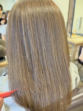 フーチー クーチー アマティー 豊中店(FUCHI KUCHI amati) @fuchi_kuchi.okada［豊中,髪質改善/衝撃のビフォーアフター］