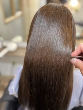 クラヴィア エクラート 梅田店(CLAVIA.ECLART) ダメージレス縮毛矯正×酸熱METEO×oggi ottoトリートメント