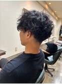 スパイラルパーマツーブロック刈り上げ