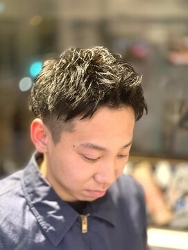 クオンヒール(QUON HEAL) 刈り上げピンパーマスパイキーショートr