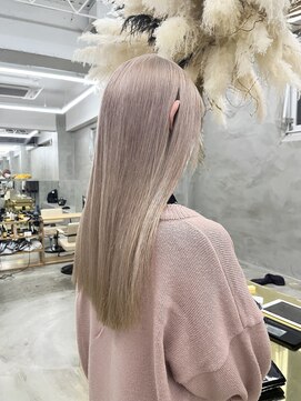 イェン(YEN.) ハイトーン柔らかベージュ