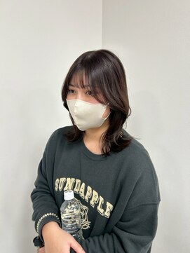 20代フェミニン×くびれカット