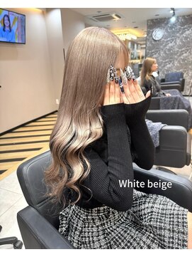 ラピス 大阪アメ村店(Lapis) 肌が白く見えるホワイトミルクティー