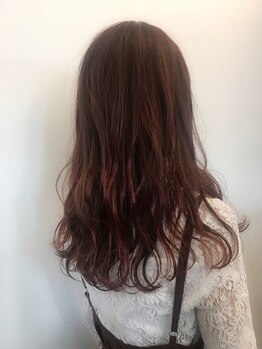 カルムヘアー(Calme hair)の写真/【マンツーマン】心地良い時間が流れるプライベート空間。ほっと一息つける大人のサロンタイムをご提供。