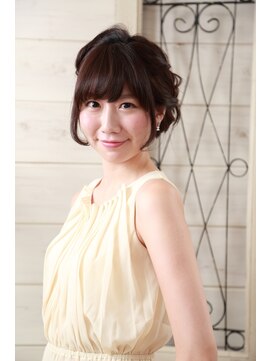 ウルカ 川口店(ulQua) ねじりガーリーアップスタイル 【ウルカ川口】