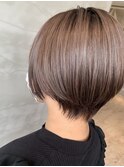丸みショート×ブラウンベージュ