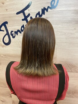 コン(KON) ナチュラルグラデーションカラー