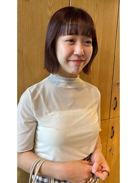 カフネ ジュントス ヨロ(Cafune' juntos YOLO) ボブ/ワイドバング/イルミナカラー