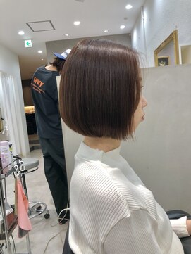 エマ(emma) ★最高級★髪質改善★艶ボブ★
