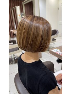 アッシュ 鶴ヶ峰2号店(Ash) ミニボブ×ハイライト
