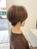 ユニ 江坂(Uni.)&nbsp;20代/30代/40代 ショート/ひし形/小顔/ハンサム/丸み/ボブ