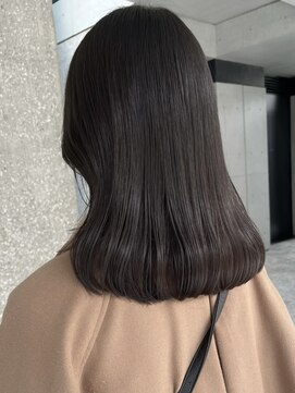 ローネス(LONESS) 地毛を伸ばす時におすすめの透明感カラー◎