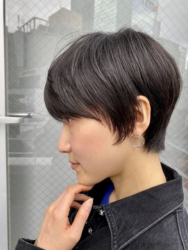 ハルキ ミナト ジャパン オオサカ(HARUKI MINATO japan OSAKA) 40代50代小顔似合わせカットくびレイヤーエモージュ大人可愛い