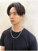 センターパート×毛流れパーマ