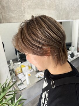 ファンド 千葉(fand) ショートヘア/シャドウルーツ/ミルクティー