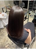 パサつきをおさえてしっとりまとまるウル艶縮毛矯正！