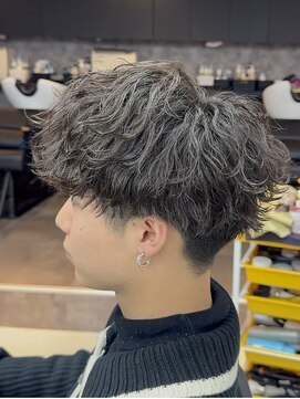 カーニー 北千住(kearny) メンズカットパーマ/ニュアンスパーマ/フェザーパーマ[北千住]