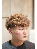 キングスマントーキョー 立川北口店(KINGSMAN TOKYO) アップバング / ツーブロック / スキンフェード 【立川】