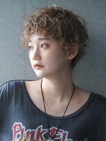 カライング(ing) 大人可愛いマッシュショートボブウルフカット◎30代40代50代60代