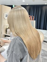 エアー 青山(AIR)&nbsp;ミルクティーベージュハイトーンカラーレイヤーカット