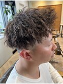 ツイストアップバング