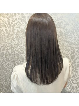 イーチエフ(each f.) 【井出 朱音】赤味抹消！アッシュグレージュ