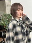 顔まわりレイヤーボブシナモンベージュ