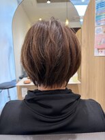 ネモトヤニーゴーマルマル(NEMOTOYA2500)&nbsp;襟足軽めのショートスタイル