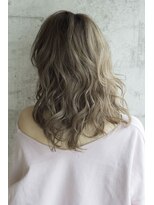 ザ シー 海老名(The C)&nbsp;[The C ]　ヘルシーレイヤー☆プラチナベージュ