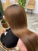 スプリング ウシワカマル(SPRING@ushiwakamaru)&nbsp;【艶のあるレア髪ストレート】【傷ませない美髪矯正】